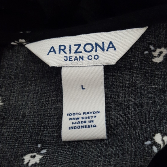 Black Dress - Picture 3 of 4